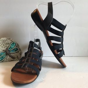 MUNRO AMERICAN DARIAN SLINGBACK SANDALS